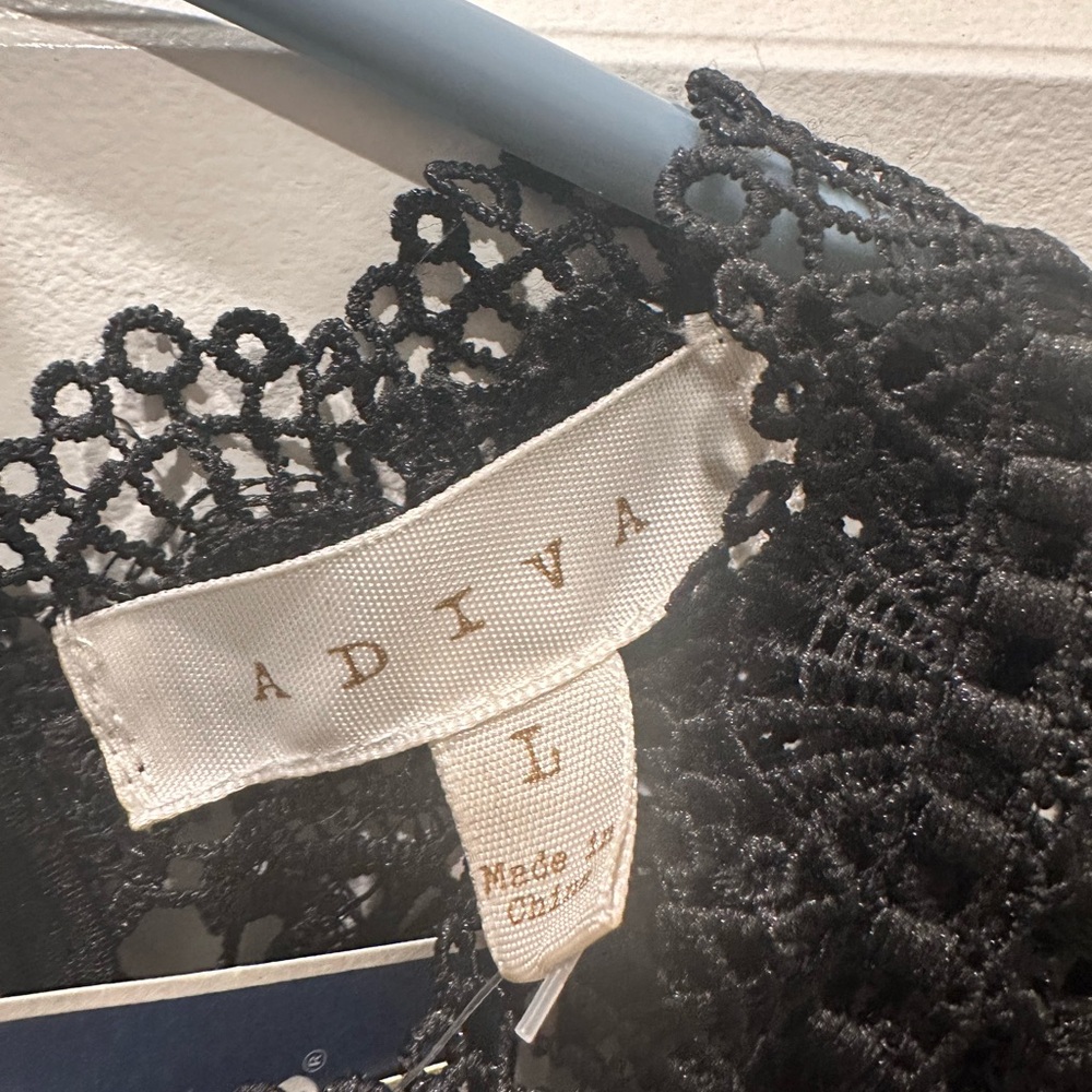 Adiva Black Floral Lace Blouse NWT - Picture 6 of 8